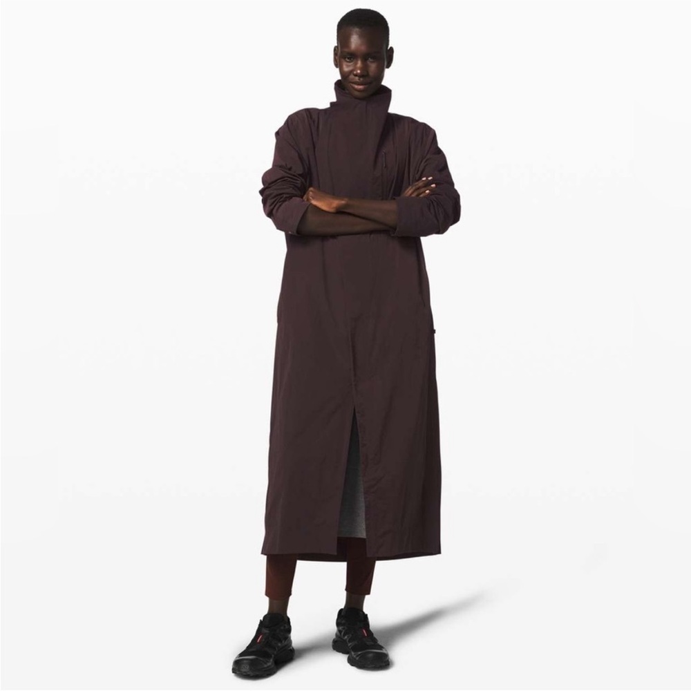 Lululemon Lab Moraine Coat in Maroon Brown. Size L - Picture 2 of 16